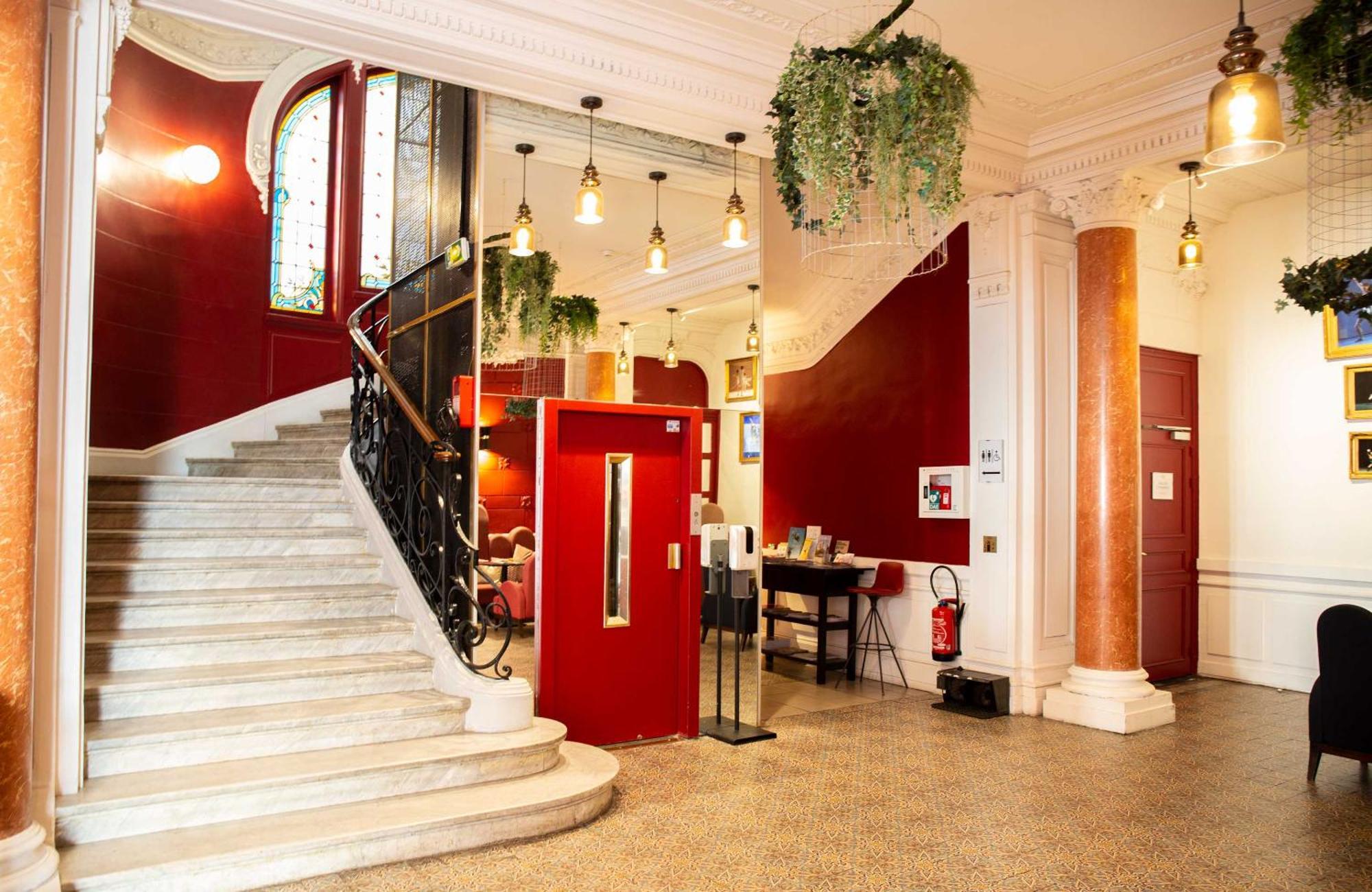 Grand Hotel Du Midi Montpellier - Opera Comedie Екстер'єр фото
